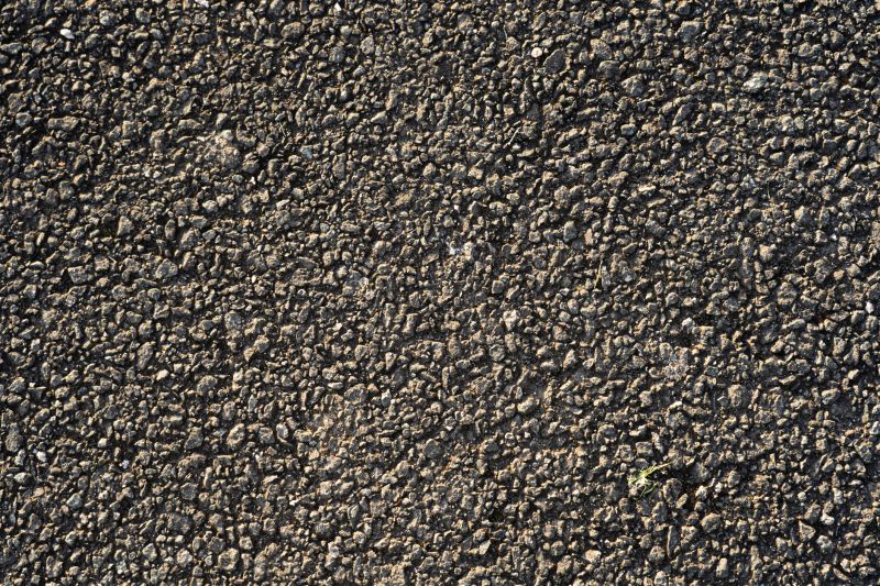 Tar And Chip Driveway Paving